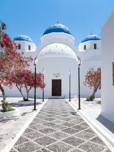 Santorini pack cover